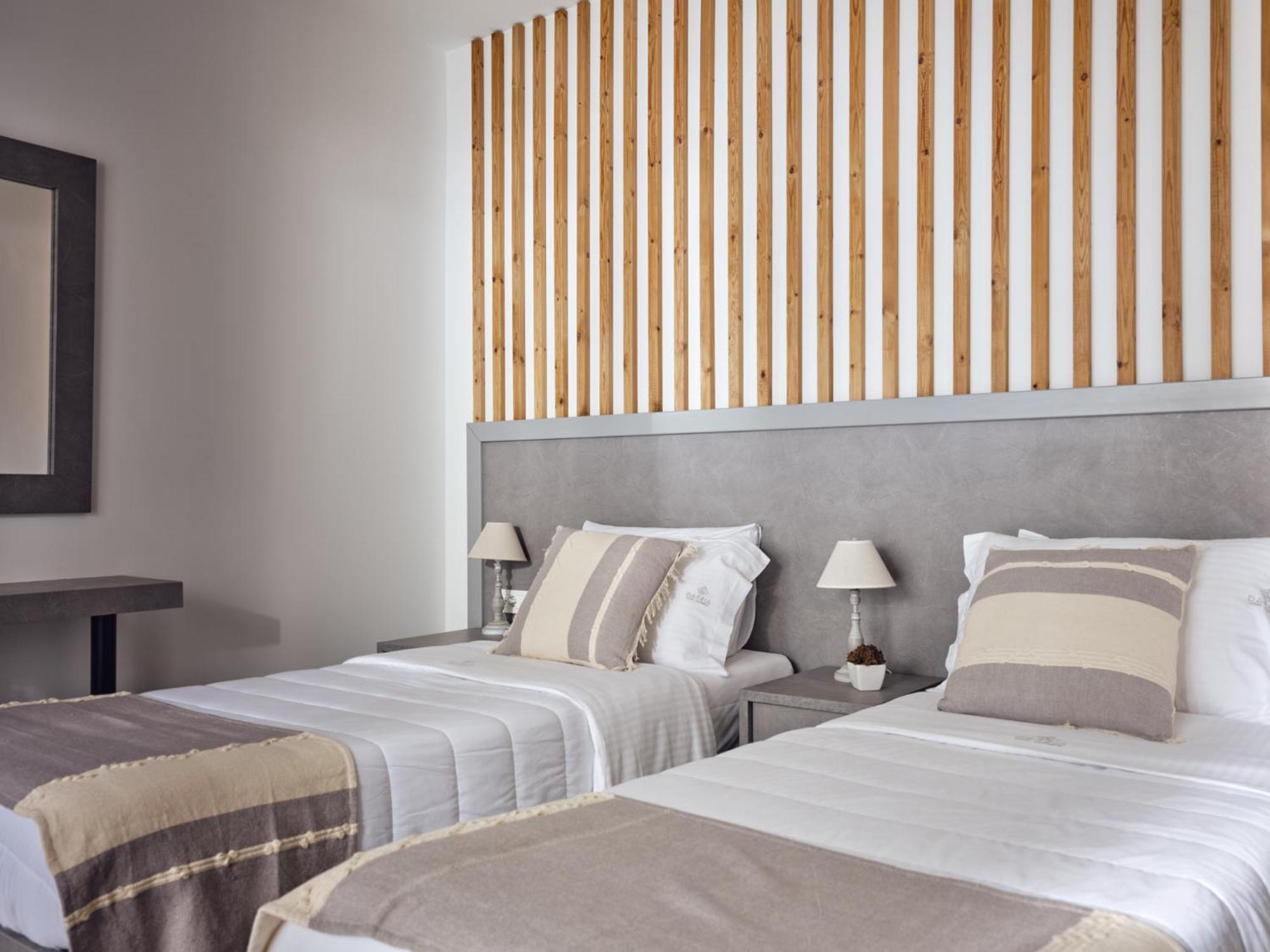 Dareia Suites Plános Rum bild