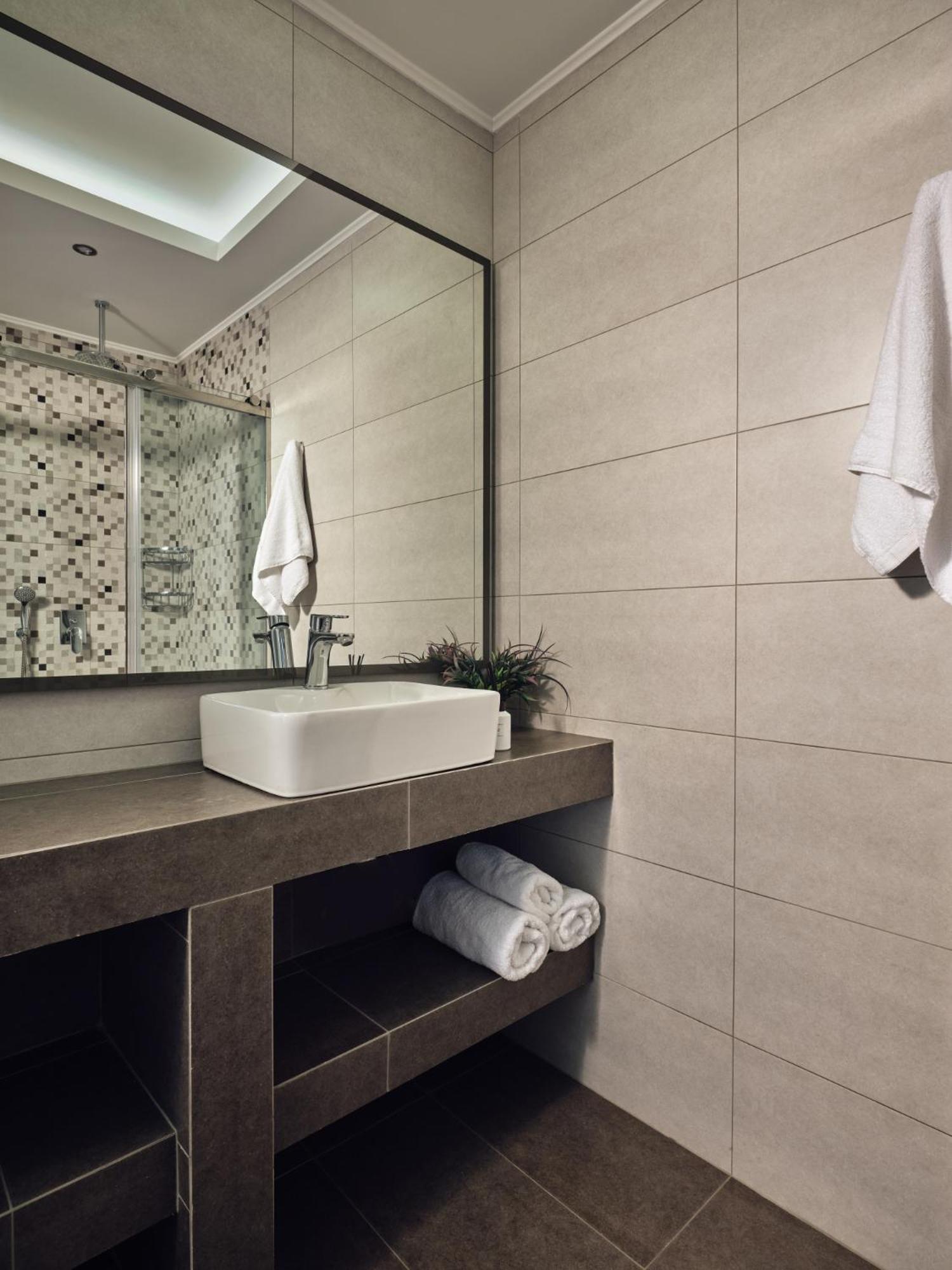 Dareia Suites Plános Rum bild