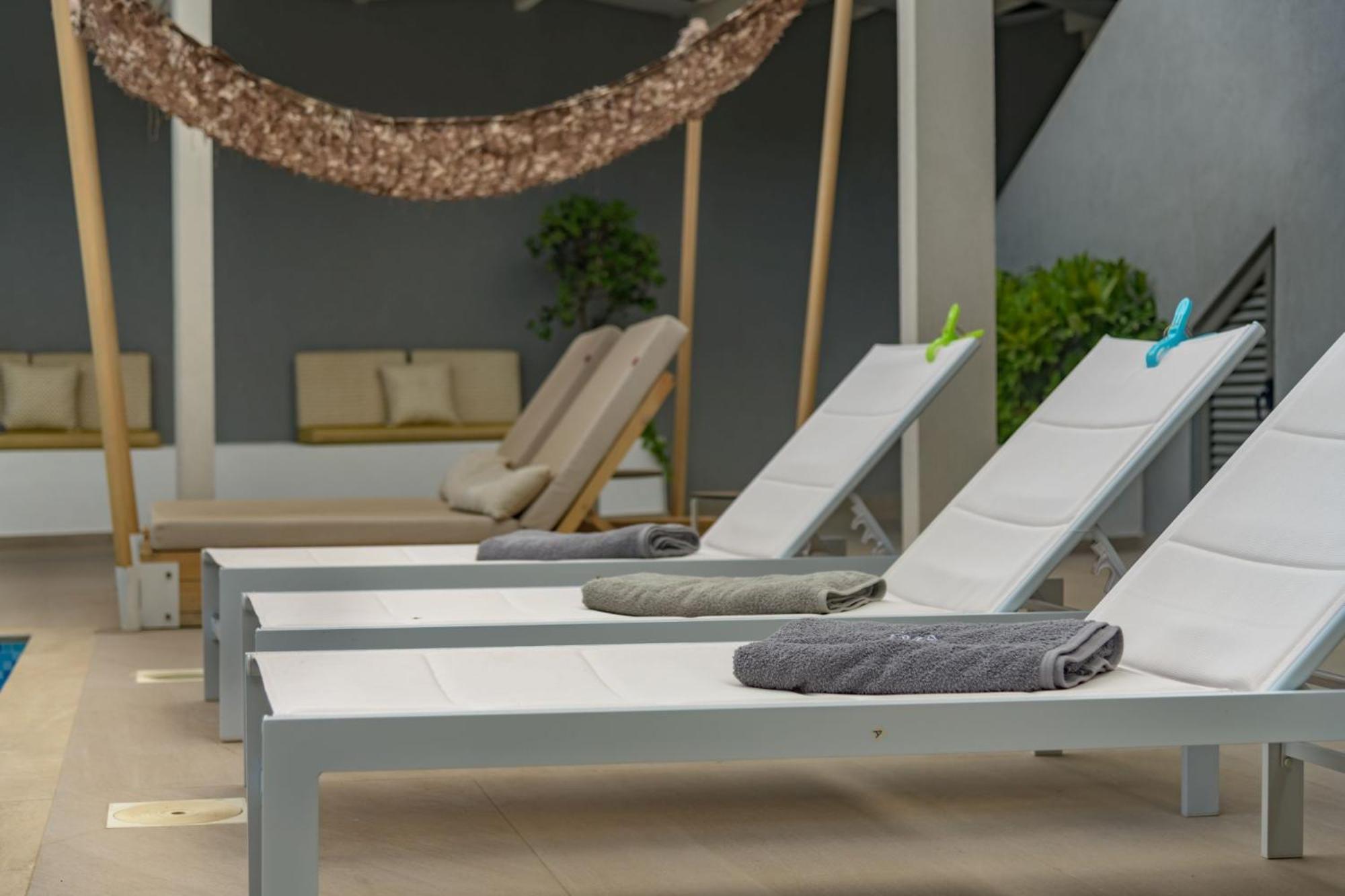 Dareia Suites Plános Exteriör bild